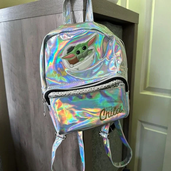 BIOWORLD STAR WARS BABY YODA/GROGU SILVER BACKPACK Grogu Mini Backpack by Bioworld | Sideshow Collectibles main image 3